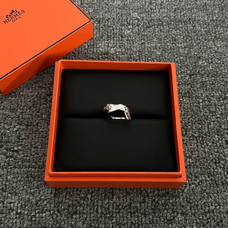 2025 Hermes Ring 1111